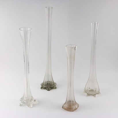 Groupe de 4 Vases Verre Europe XIXe-XXe Siècle