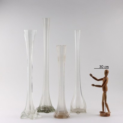 Groupe de 4 Vases Verre Europe XIXe-XXe Siècle