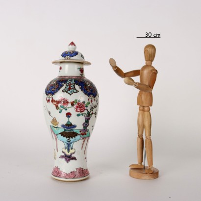 Vase Porcelain China Yongzheng Era (1722-1735)