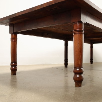 Large Table Walnut Italy XIX Century