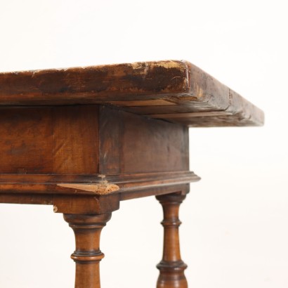 Spool Table Walnut Italy XX Century